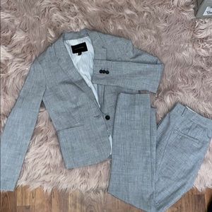 Women’s light gray suit